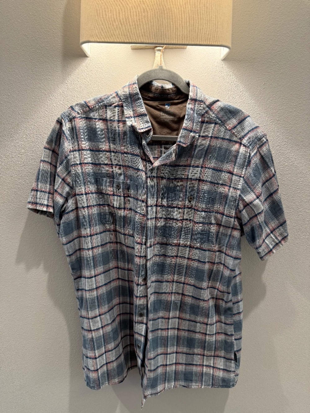 Kühl Plaid Short Sleeve Button-Down Shirt – Men’s Medium